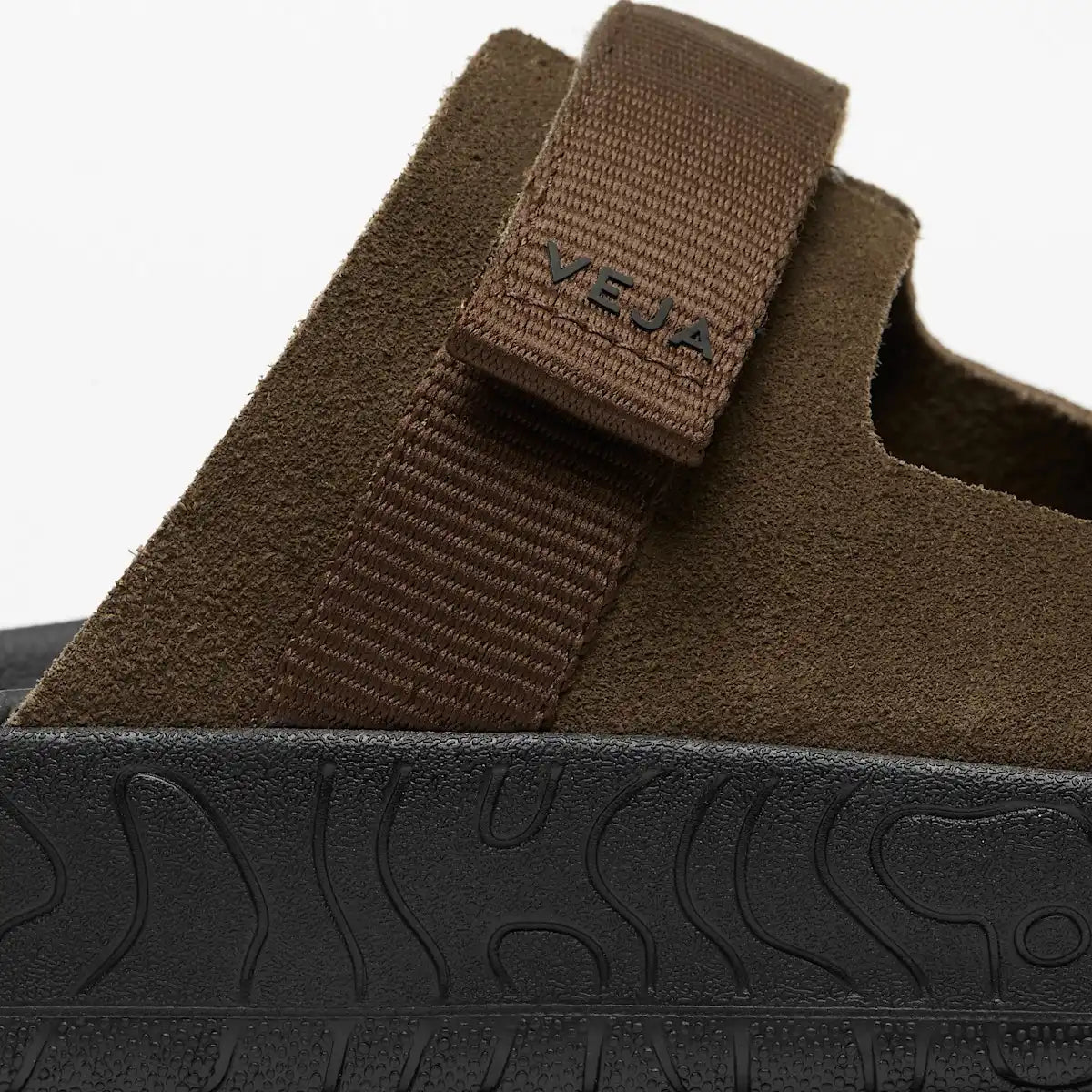 ARPOADOR SUEDE EAGLE BLACK