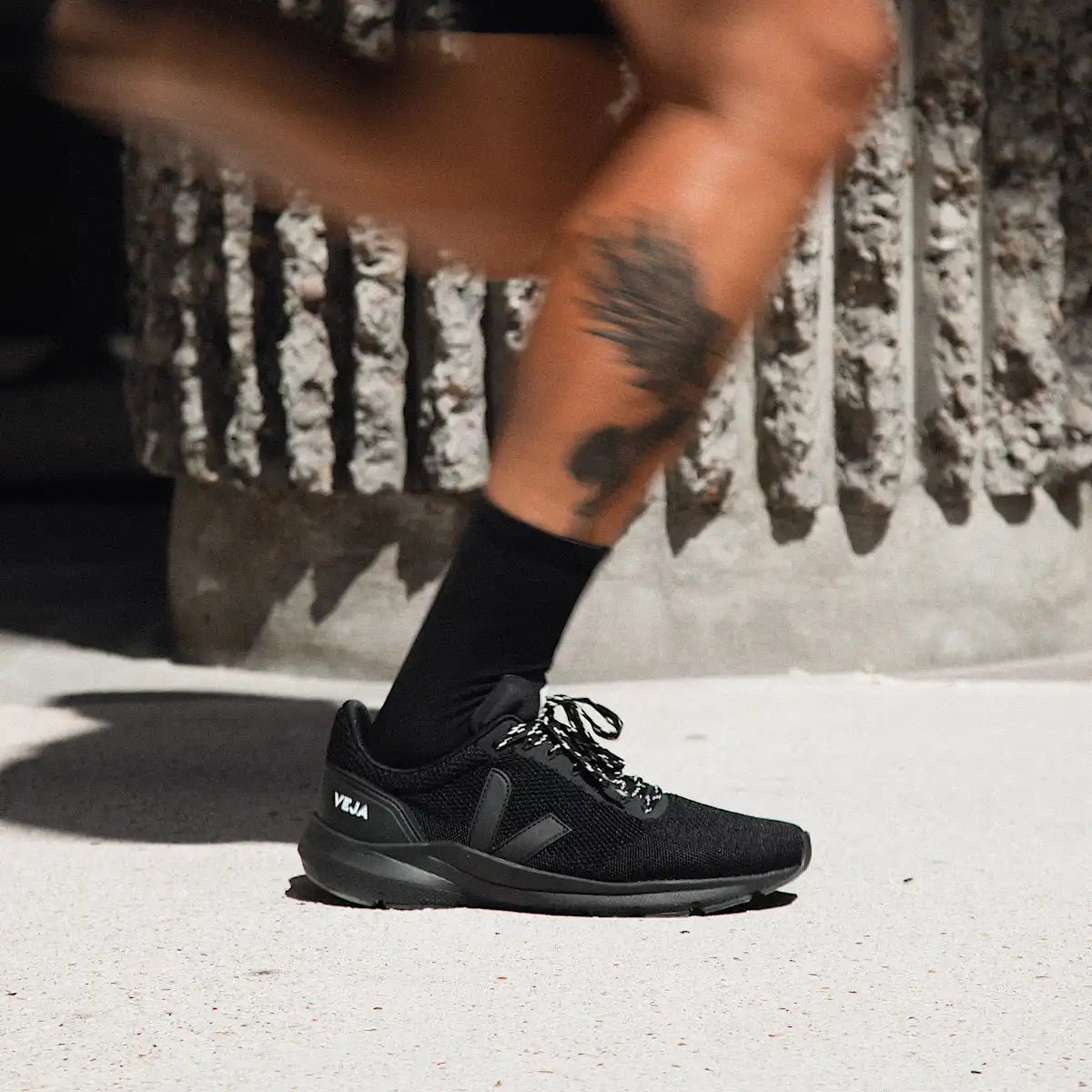 MARLIN V-KNIT FULL BLACK