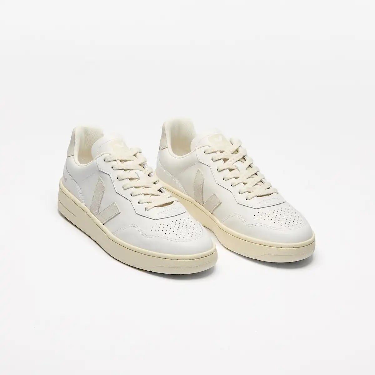 V-90 LEATHER WHITE NATURAL