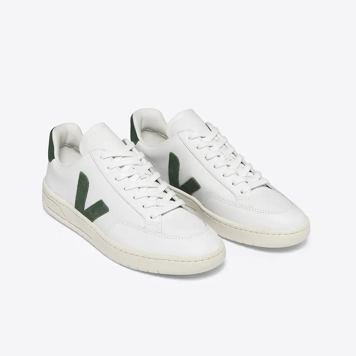 V-12 LEATHER WHITE CYPRUS